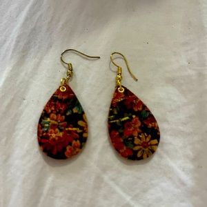 Floral leather handmade earrings